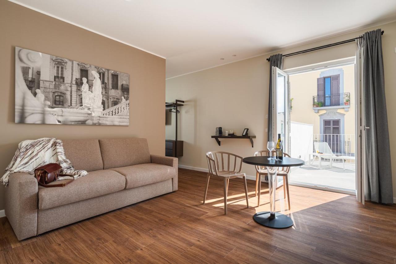 Attico 37 - Suite Con Terrazza Privata E Cucina 팔레르모 외부 사진