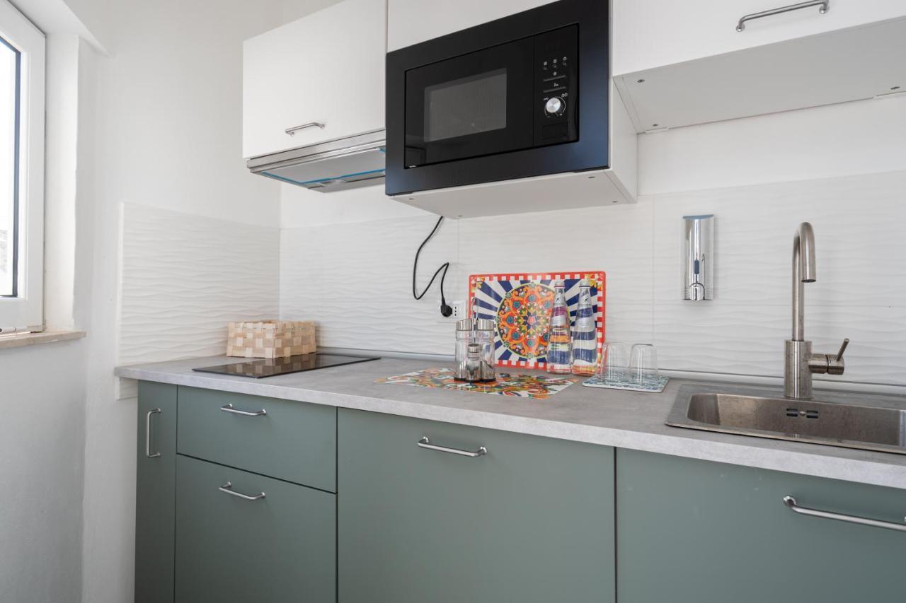 Attico 37 - Suite Con Terrazza Privata E Cucina 팔레르모 외부 사진